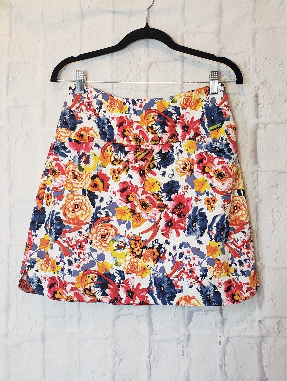 SWING CONTROL Bright Floral Pull On Golf Skort 6